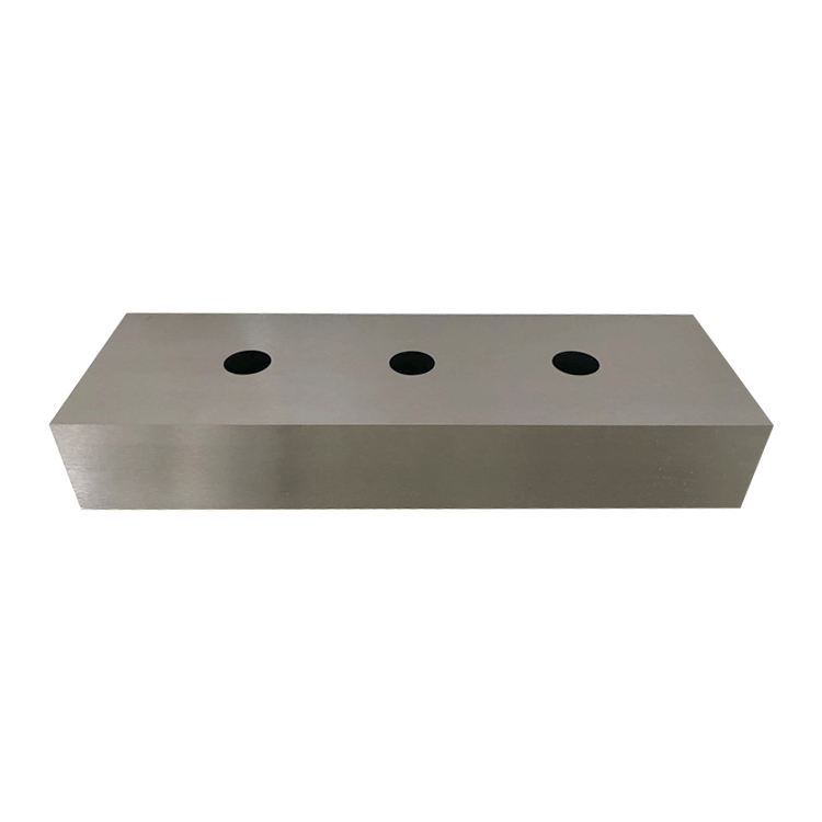 Machine de cisaillement de guillotine en métal coupant les lames de couteau